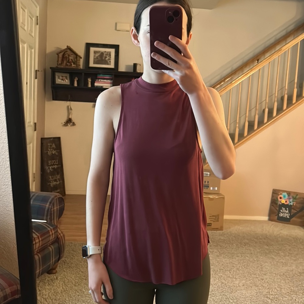 AMERICAN EAGLE SOFT & SEXY SLEEVELESS TOP